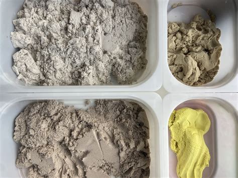 Voorbeeld van verschillende vormen en structuren gemaakt met kinetisch zand