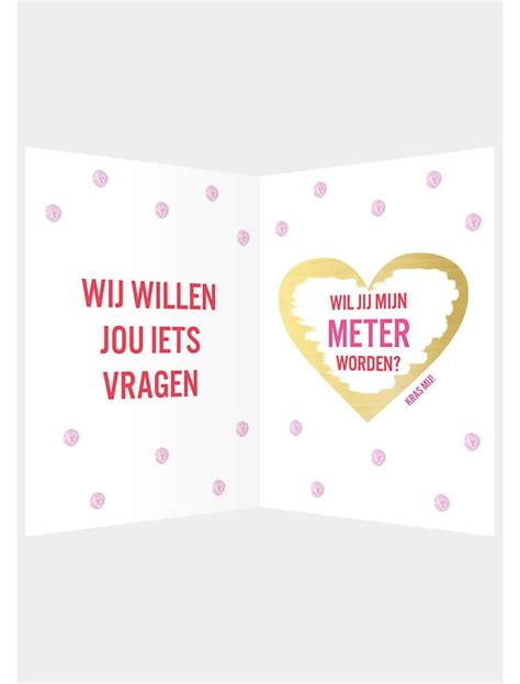 Voorbeeld van een kraskaart met een zwangerschapsboodschap.