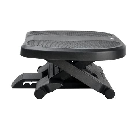 Detail van de verstelbare voetensteun en de 5-punts gordel van de Joolz Day