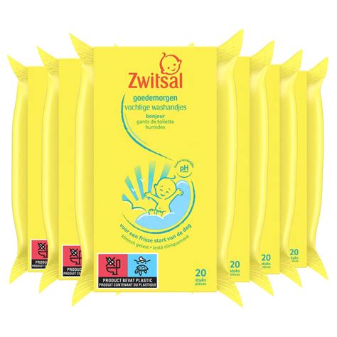 Illustratie van baby met Zwitsal vochtige washandjes