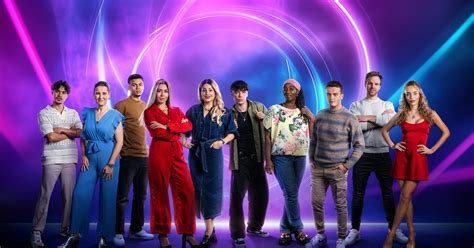 Een affiche met het gezicht van Big Brother uit de film 1984.