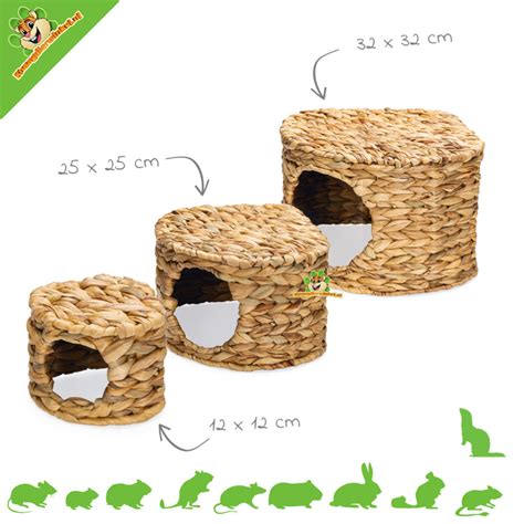 een bal van waterhyacint voor knaagdieren