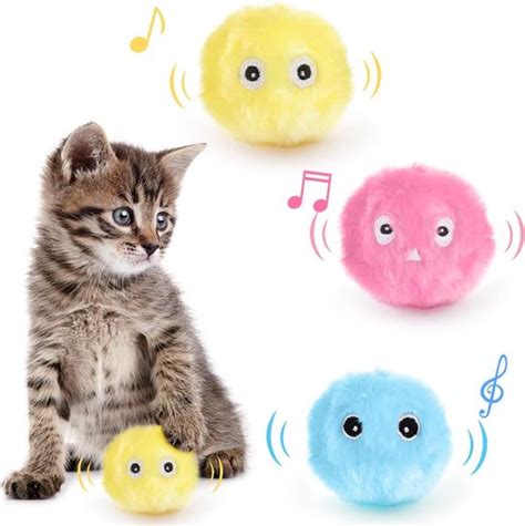 Set met accessoires voor de interactieve pluche kat: voerbakje, visje, riem, kam, föhn