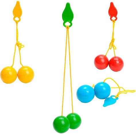 vintage klikklak speelgoed met twee plastic ballen aan een koord