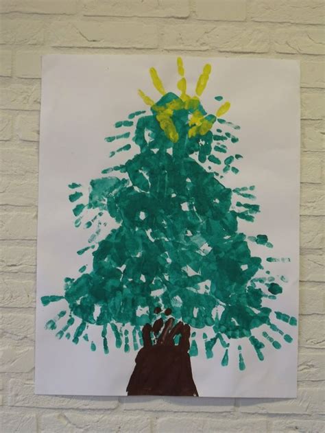 Handafdruk kerstboom als versiering