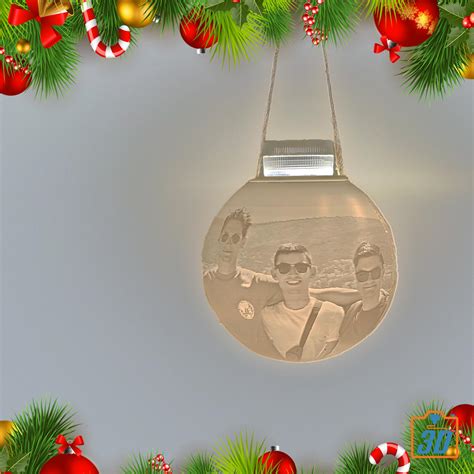 Gepersonaliseerde kerstbal met handafdruk