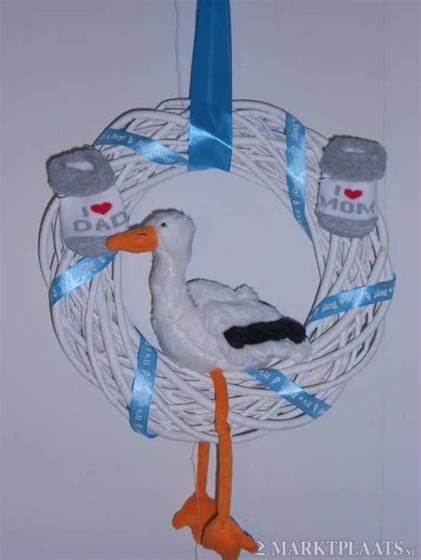 Voorbeelden van viltfiguren voor een geboortekrans