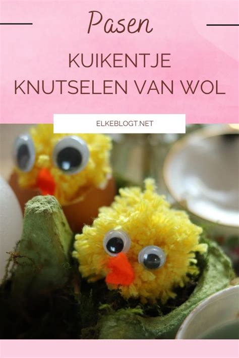 Schattig kuikentje gemaakt van gele wol, met wiebeloogjes en een oranje snavel.