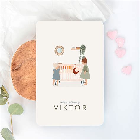 Illustraties van een gezin op een geboortekaartje