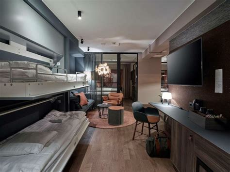 Interieur van het Downtown Camper Scandic Hotel met unieke designelementen