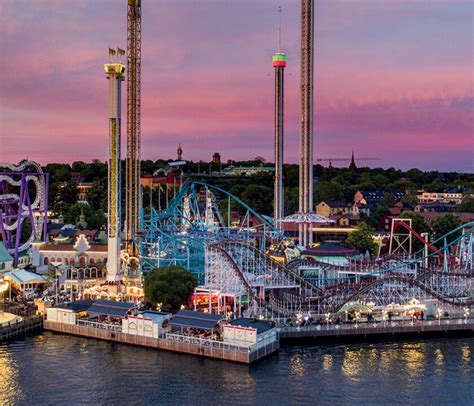 Attracties in het pretpark Gröna Lund
