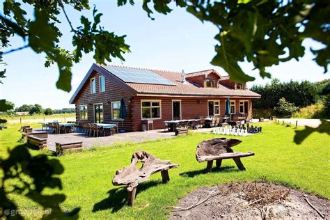 groepsaccommodatie in een groene omgeving in Twente