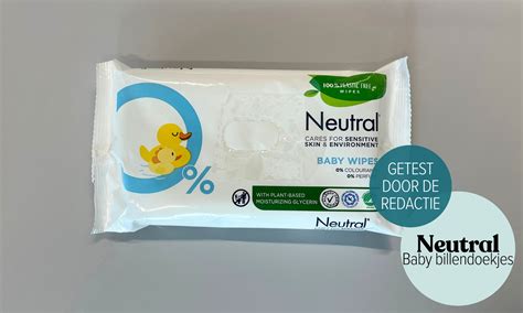 Diverse verpakkingen van billendoekjes van verschillende merken op een rij