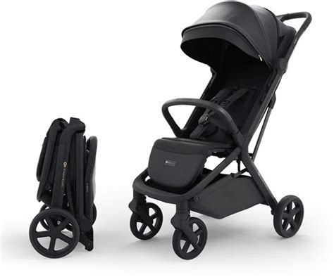 Illustratie van de Kinderkraft buggy met de belangrijkste plus- en minpunten visueel weergegeven.