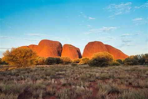 Thematische foto van Australië: iconische landschappen zoals Uluru of de kustlijn.