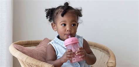 Illustratie van de kegelvormige Difrax drinkbeker