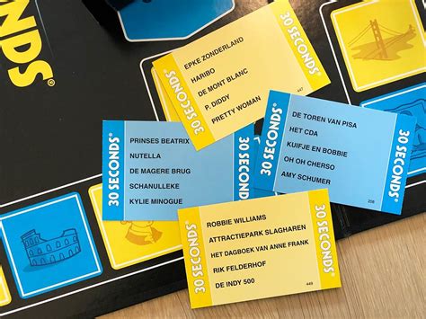 Kaartjes met begrippen voor het spel 30 Seconds Everyday