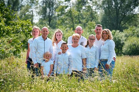 Foto van een gezins- of couveusekamer in een ziekenhuis