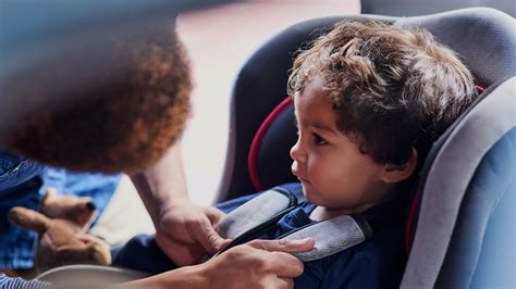 Overzicht van verschillende kleuren Isofix autostoeltjes