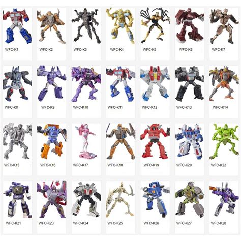 Illustratie van verschillende Transformers-figuren, waaronder enkele die transformeren in vliegtuigen.