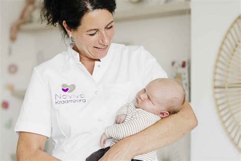 Infographic die de diensten van Naviva Kraamzorg uitlegt