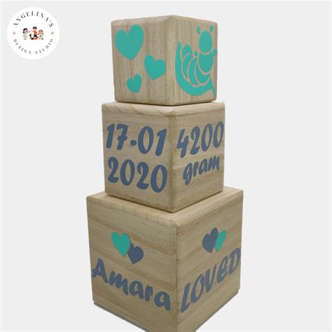 Voorbeeld van personalisatie op geboorte blokkentoren met naam