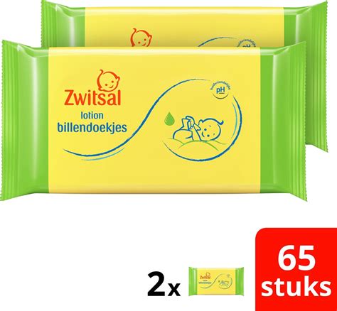 Verpakking van Zwitsal Lotion billendoekjes met de belangrijkste kenmerken op een rij