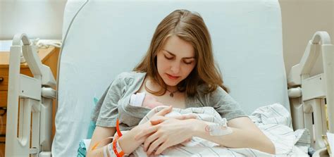 Schema dat de zes factoren voor het voorspellen van een succesvolle vaginale bevalling na sectio weergeeft.