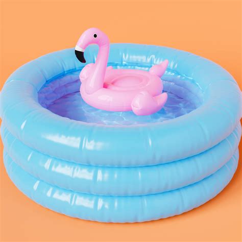 Gezin geniet van zwemmen na de bevalling