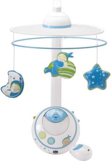 Projectie van een sterrenhemel door de Chicco Magic Star muziekmobiel