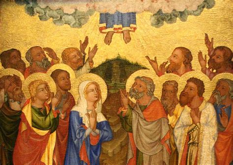 Illustratie van een gezin dat geniet van een uitje tijdens Hemelvaart, met zonnig weer en groene natuur.