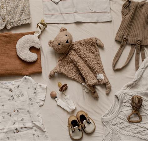 Thema: Babykleding en accessoires in een winkelomgeving