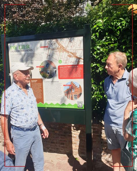 informatiebord met contactgegevens van de Fertiliteitspoli