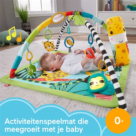 Babyspeelgoed van HABA, zoals grijpfiguren, babygym en voelboekjes