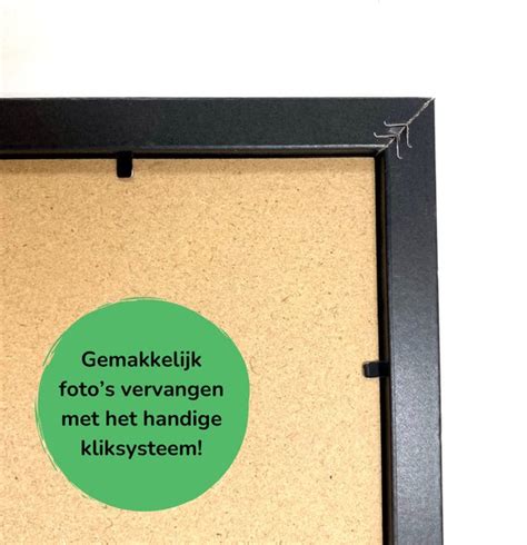 Voorbeeld van een wissellijst die eenvoudig aan de muur wordt bevestigd