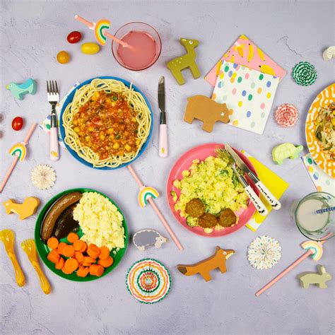 Afbeelding van gezonde en smakelijke maaltijden voor kinderen.