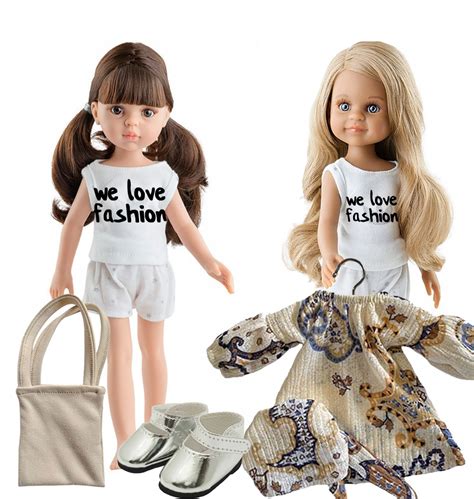 Diversiteit aan poppen, waaronder handpoppen, Paola Reina poppen en houten poppen van Little Dutch.