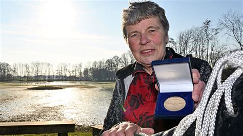 Collage van foto's van Lenie 't Hart, Lenie van der Hoorn en Lenie Onzia.