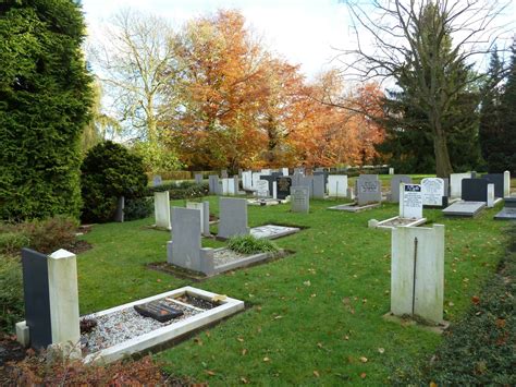 Foto van een oude begraafplaats in de regio Oosterbeek