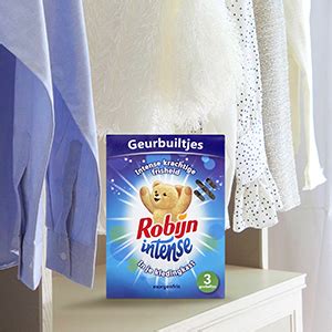 Illustratie van Robijn geurbuiltjes in een kledingkast en een lade