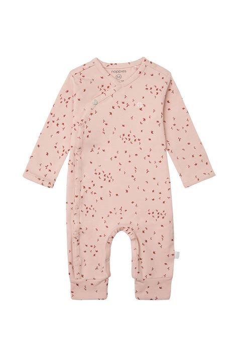 Een collage van verschillende baby kruippakjes van Noppies in diverse kleuren en prints.