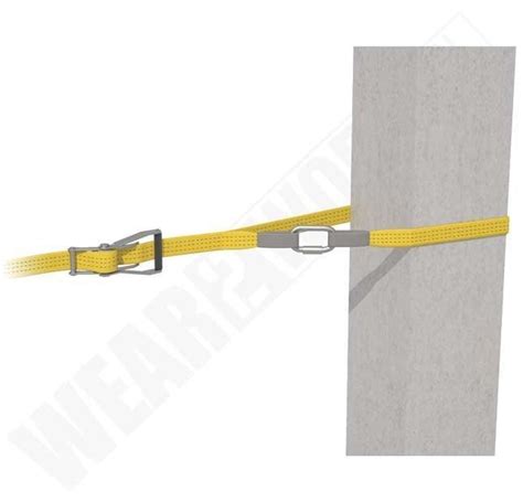 Illustratie die de veiligheidslijn van een babyautostoeltje toont, met nadruk op waar het hoofdje van de baby zich moet bevinden.