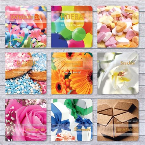 Collage van diverse fortune cookies met verschillende thema's: bruiloft, geboorte, bedrijfslogo