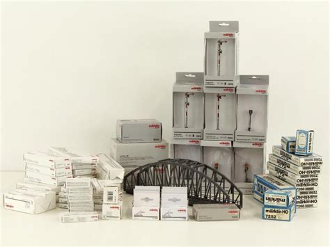 Uitgebreide collectie Märklin Mini-Club rails en toebehoren.