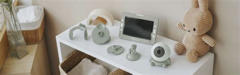 Illustratie die de verschillende soorten babyfoons (alleen geluid, beeld en geluid) vergelijkt.