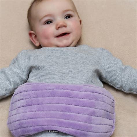 collage van KipKep® producten zoals de Woller, stay socks en Napper, met een focus op de praktische en esthetische aspecten